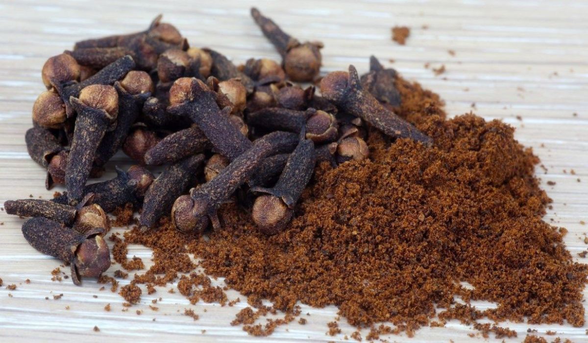 Cloves